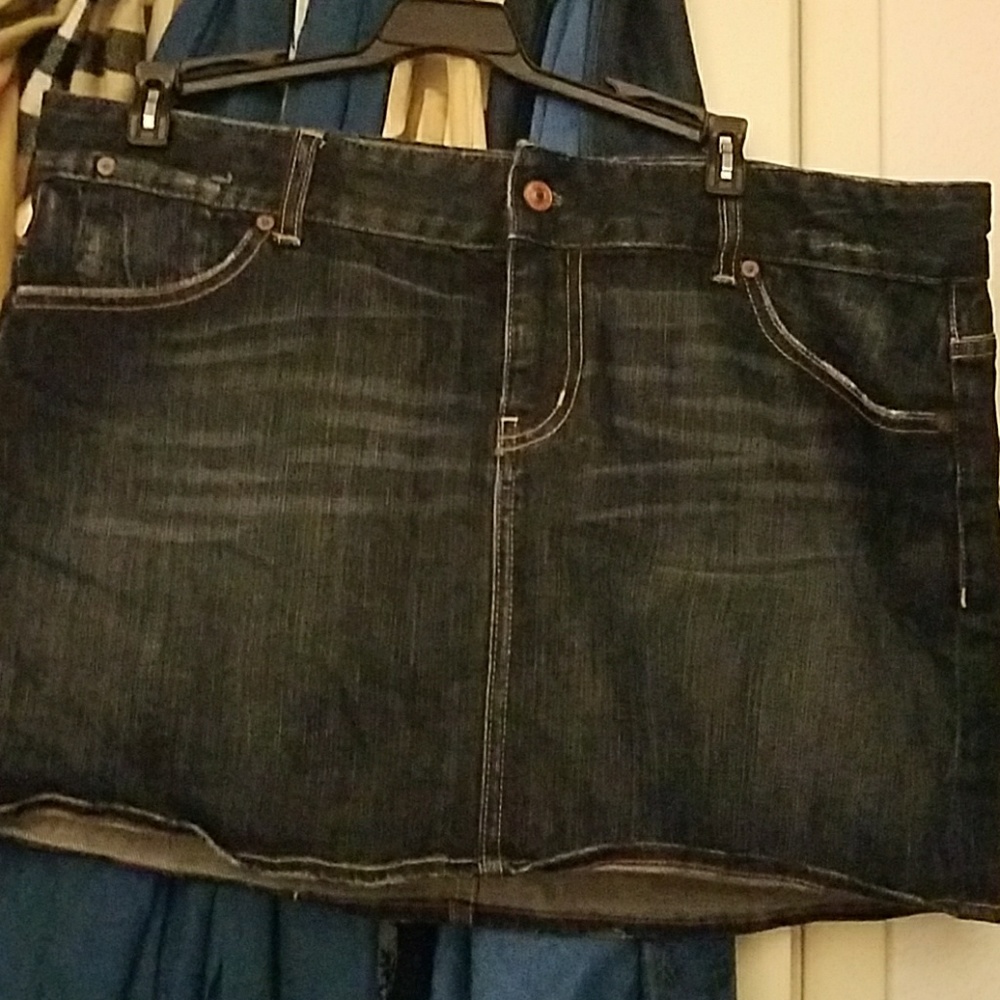 Jean mini skirt size 16